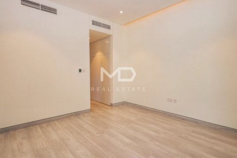 Shtëpi në qytet në Abu Dhabi, Emiratet e Bashkuara Arabe 3 dhoma gjumi, 227 m2. № 555163 - Foto 45