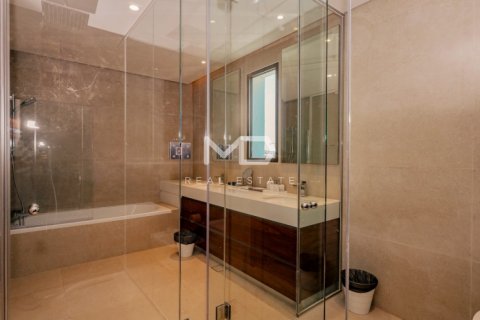 Villa in Abu Dhabi, UAE 5 bedrooms, 618.9 sq.m. № 555160 - photo 52