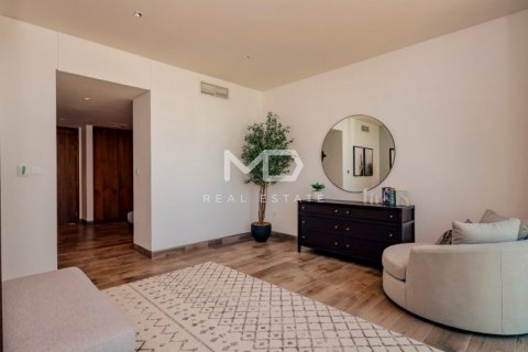 Villa in Abu Dhabi, UAE 5 bedrooms, 618.9 sq.m. № 555160 - photo 48