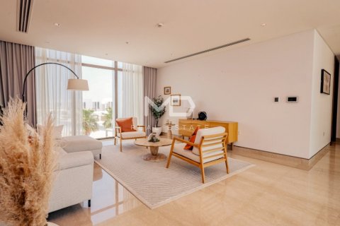 Villa in Abu Dhabi, UAE 5 bedrooms, 618.9 sq.m. № 555160 - photo 25