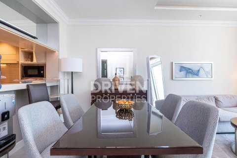 Apartament në Downtown Dubai (Downtown Burj Dubai), Dubai, Emiratet e Bashkuara Arabe 1 dhomë gjumi, 79 m2. № 603260 - Foto 3