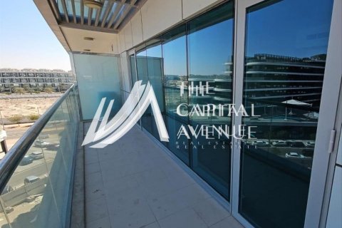 Apartment in Al Raha Beach, Abu Dhabi, UAE 2 bedrooms, 215 sq.m. № 604856 - photo 8