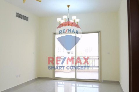 Řadový dům v Baniyas, Abu Dhabi, SAE 3 ložnice, 466 m² Č.: 580220 - fotografie 16