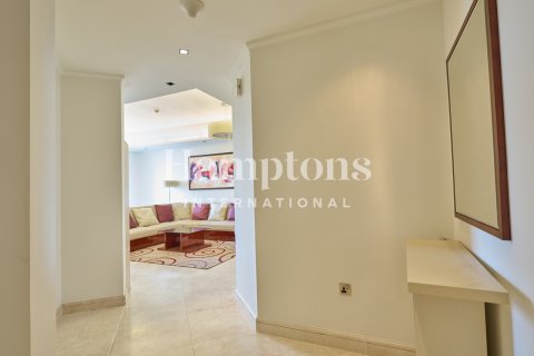 Appartement te huur in Palm Jumeirah, Dubai, VAE 2 slaapkamers, 163.23057100 vr.m., nr 595871 - foto 7