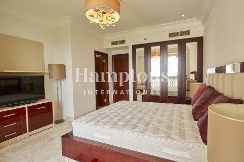 Appartement te huur in Palm Jumeirah, Dubai, VAE 2 slaapkamers, 163.23057100 vr.m., nr 595871 - foto 12
