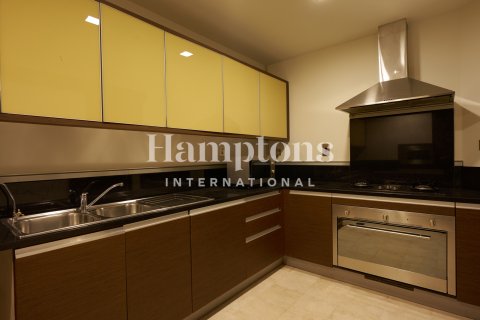 Appartement te huur in Palm Jumeirah, Dubai, VAE 2 slaapkamers, 163.23057100 vr.m., nr 595871 - foto 9