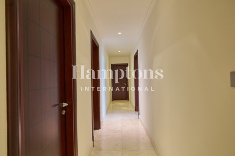 Appartement te huur in Palm Jumeirah, Dubai, VAE 2 slaapkamers, 163.23057100 vr.m., nr 595871 - foto 6