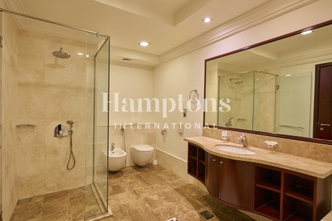 Appartement te huur in Palm Jumeirah, Dubai, VAE 2 slaapkamers, 163.23057100 vr.m., nr 595871 - foto 1