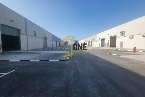 Sklad v RAK FTZ, Ras Al Khaimah, SAE 929 m² Č.: 578492 - fotografie 1