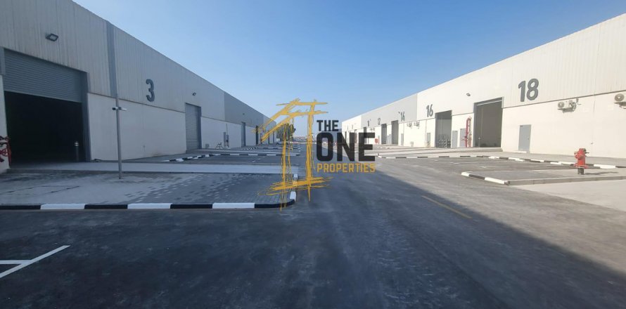 Sklad v RAK FTZ, Ras Al Khaimah, SAE 929 m² Č.: 578492