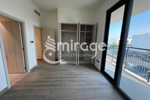 Vila na Yas Island, Abu Dhabi, SAE 4 ložnice, 209.5 m² Č.: 550262 - fotografie 3