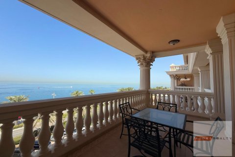 Apartament në Palm Jumeirah, Dubai, Emiratet e Bashkuara Arabe 2 dhoma gjumi, 164 m2. № 600415 - Foto 2