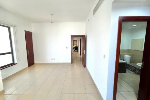 Apartment in Jumeirah Beach Residence, Dubai, UAE 2 bedrooms, 120 sq.m. № 600417 - photo 12