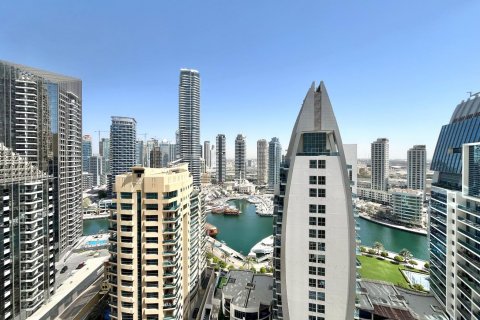 Apartment in Jumeirah Beach Residence, Dubai, UAE 2 bedrooms, 120 sq.m. № 600417 - photo 1