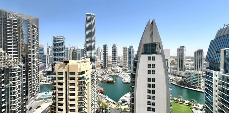 Apartment in Jumeirah Beach Residence, Dubai, UAE 2 bedrooms, 120 sq.m. № 600417