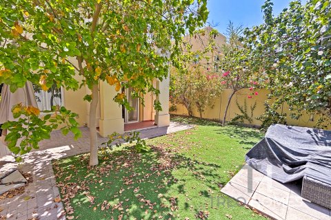 Shtëpi në qytet në The Springs, Dubai, Emiratet e Bashkuara Arabe 2 dhoma gjumi, 157 m2. № 597595 - Foto 1