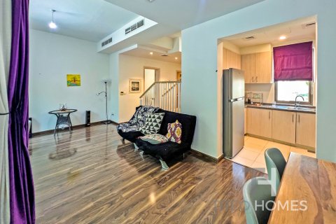 Villa in Reem, Dubai, UAE 3 bedrooms, 238 sq.m. № 597593 - photo 8