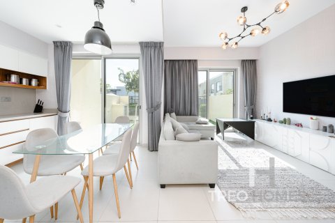 Townhouse in Arabian Ranches 2, Dubai, UAE 3 bedrooms, 185 sq.m. № 597591 - photo 5