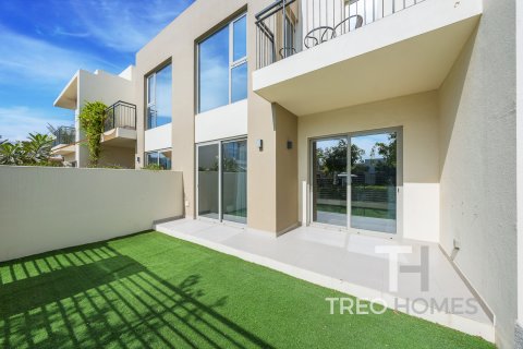 Townhouse in Arabian Ranches 2, Dubai, UAE 3 bedrooms, 185 sq.m. № 597591 - photo 12