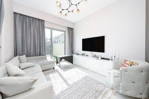 Townhouse in Arabian Ranches 2, Dubai, UAE 3 bedrooms, 185 sq.m. № 597591 - photo 2