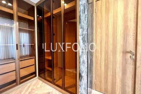 Townhouse in Jumeirah Golf Estates, Dubai, UAE 3 bedrooms, 139 sq.m. № 627234 - photo 5