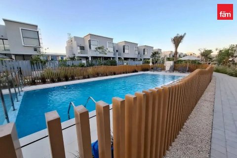 Shtëpi në qytet në Dubai, Emiratet e Bashkuara Arabe 1 dhomë gjumi, 70.4 m2. № 622602 - Foto 2