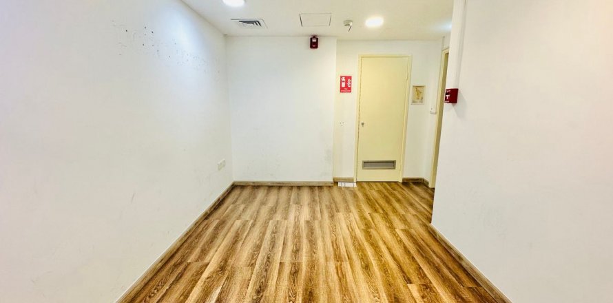 Büroraum in Deira, Dubai, VAE: 139.9 m2 Nr. 624938