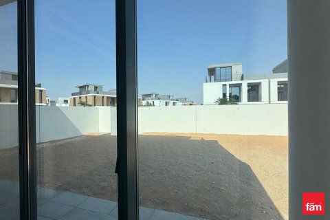Villa til salg i Dubai, UAE 4 soveværelser, 389.3 kvm № 621587 - foto 13