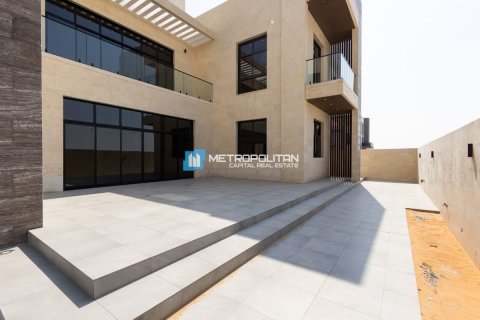Villa til salgs i Al Shamkha, Abu Dhabi, Emiratene 6 soverom, 570.6 kvm Nr. 619327 - Foto 4