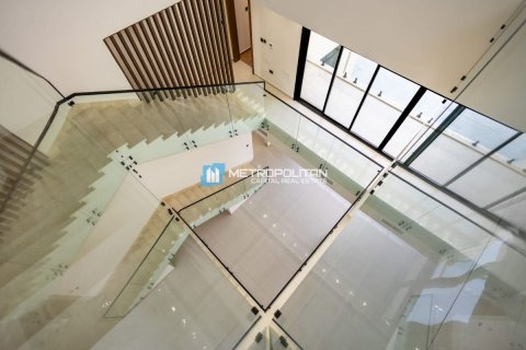 Villa til salgs i Al Shamkha, Abu Dhabi, Emiratene 6 soverom, 570.6 kvm Nr. 619327 - Foto 6