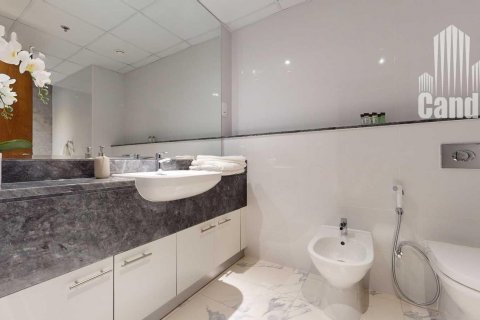 Apartament në Business Bay, Dubai, Emiratet e Bashkuara Arabe 2 dhoma gjumi, 125.5 m2. № 610042 - Foto 4