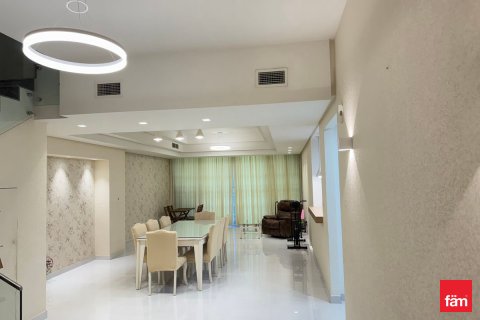 Üürile anda ridamaja asukohaga Jebel Ali, Dubai, AÜE: 3 magamistoaga, 232.5 m² Nr 631861 - pilt 14