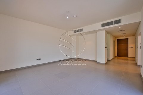 Villa sa Yas Island, Abu Dhabi, UAE 4 silid-tulugan, 315 sq.m. № 615272 - larawan 2