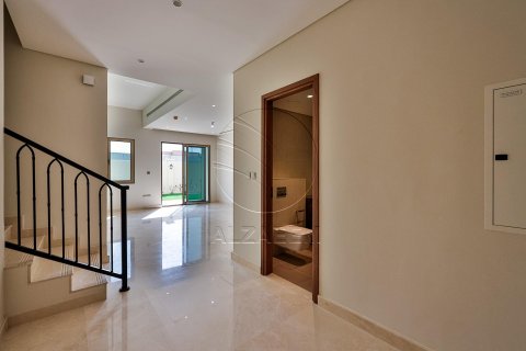 Shtëpi në qytet në Madinat Zayed, Abu Dhabi, Emiratet e Bashkuara Arabe 3 dhoma gjumi, 152 m2. № 615269 - Foto 18