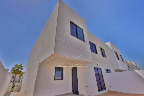 Řadový dům na Yas Island, Abu Dhabi, SAE 3 ložnice, 203 m² Č.: 615271 - fotografie 1
