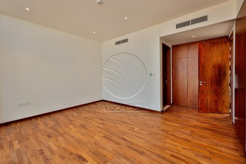 Vilë në Abu Dhabi, Emiratet e Bashkuara Arabe 6 dhoma gjumi, 1138 m2. № 615559 - Foto 14