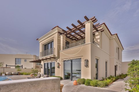 Villa til salg i Abu Dhabi, UAE 5 soveværelser, 454 kvm № 615554 - foto 1
