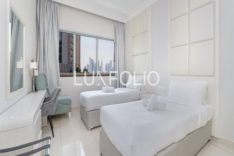 Apartemen di Downtown Dubai (Downtown Burj Dubai), UEA 3 kamar tidur, 142 m2 nomor 627439 - foto 10