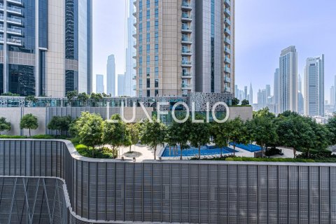 Apartemen di Downtown Dubai (Downtown Burj Dubai), UEA 3 kamar tidur, 142 m2 nomor 627439 - foto 1