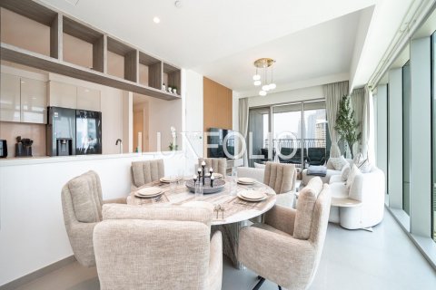 Apartment in Downtown Dubai (Downtown Burj Dubai), Dubai, UAE 3 bedrooms, 160 sq.m. № 627440 - photo 1