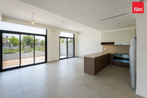 Řadový dům v Dubai, SAE 4 ložnice, 244.8 m² Č.: 624832 - fotografie 2
