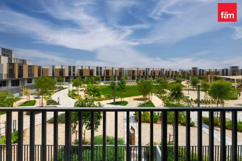 Řadový dům v Dubai, SAE 4 ložnice, 244.8 m² Č.: 624832 - fotografie 25