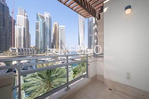 Vilë në Dubai Marina, Emiratet e Bashkuara Arabe 3 dhoma gjumi, 461 m2. № 628161 - Foto 12