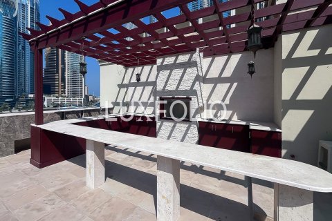 Vilë në Dubai Marina, Emiratet e Bashkuara Arabe 3 dhoma gjumi, 461 m2. № 628161 - Foto 24