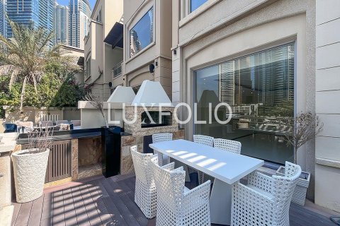 Vilë në Dubai Marina, Emiratet e Bashkuara Arabe 3 dhoma gjumi, 461 m2. № 628161 - Foto 28