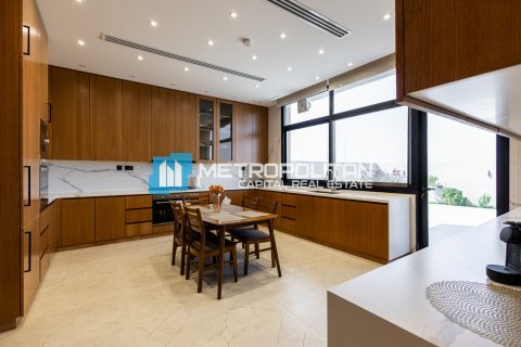 Vila v Al Shamkha, Abu Dhabi, SAE 6 ložnice, 570.6 m² Č.: 619327 - fotografie 17