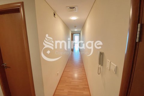 Apartment til salg i Al Reem Island, Abu Dhabi, UAE 3 soveværelser, 194.2 kvm № 596871 - foto 1