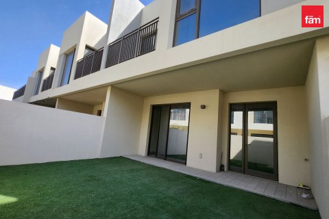 Shtëpi në qytet në Dubai, Emiratet e Bashkuara Arabe 3 dhoma gjumi, 142 m2. № 570889 - Foto 17