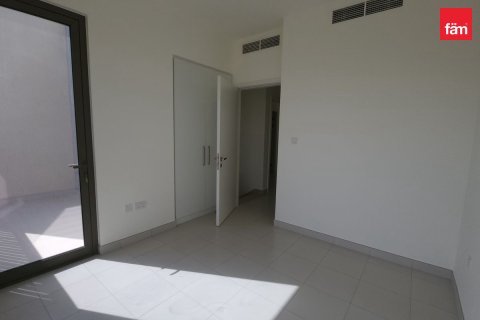 Shtëpi në qytet në Dubai, Emiratet e Bashkuara Arabe 3 dhoma gjumi, 142 m2. № 570889 - Foto 11