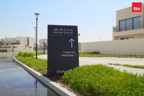 Shtëpi në qytet në Dubai, Emiratet e Bashkuara Arabe 3 dhoma gjumi, 142 m2. № 570889 - Foto 20